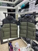 TheNorthFace - Vest - Black/Green 700•