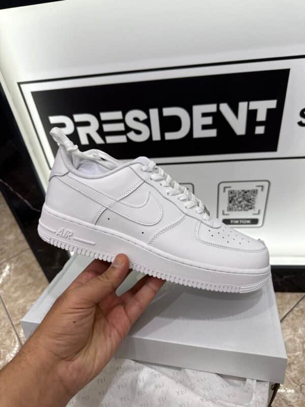Nike - AirForce - AF1 White - Image 1