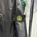 Stone Island - Jacket - Black - Αντιανεμικό • Αδιάβροχο - Image 2