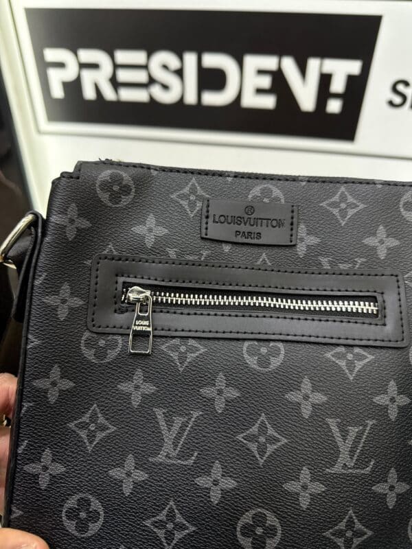 LV - Τσαντάκι - Black Monogram - Image 5
