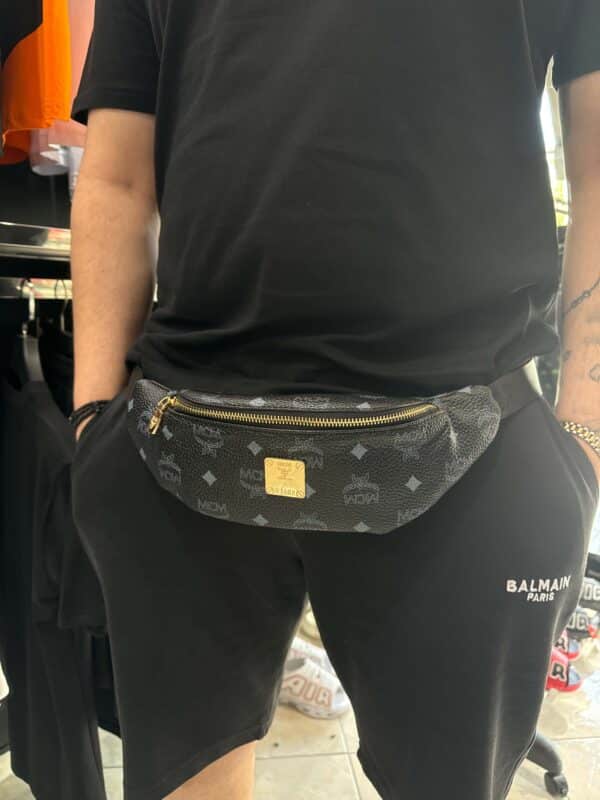 MCM - Τσαντάκι Μέσης - Monogram - Black - Image 1