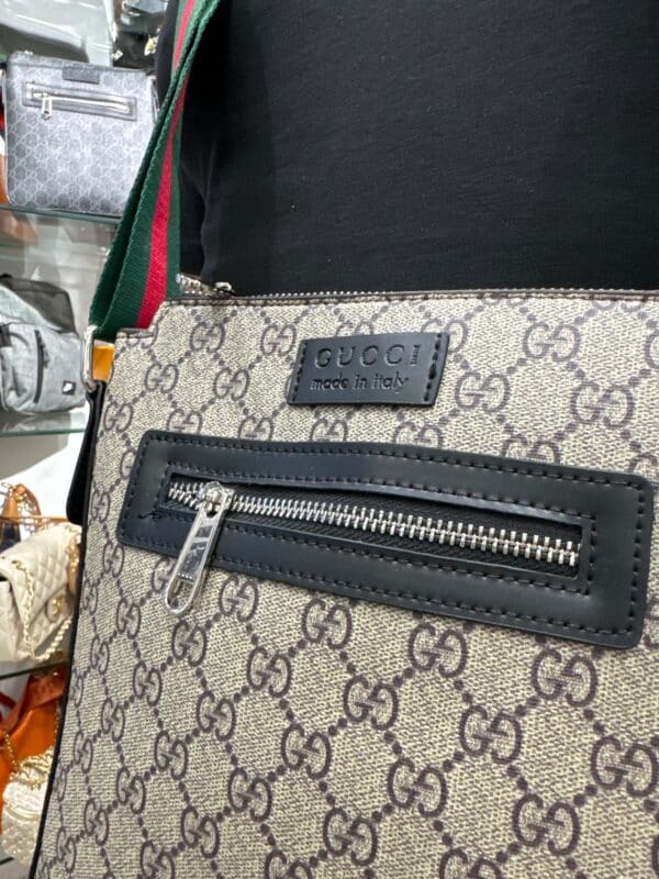 Gucci - Τσαντάκι - Monogram Taba - Image 2