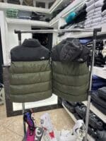 TheNorthFace - Vest - Black/Green 700• - Image 2