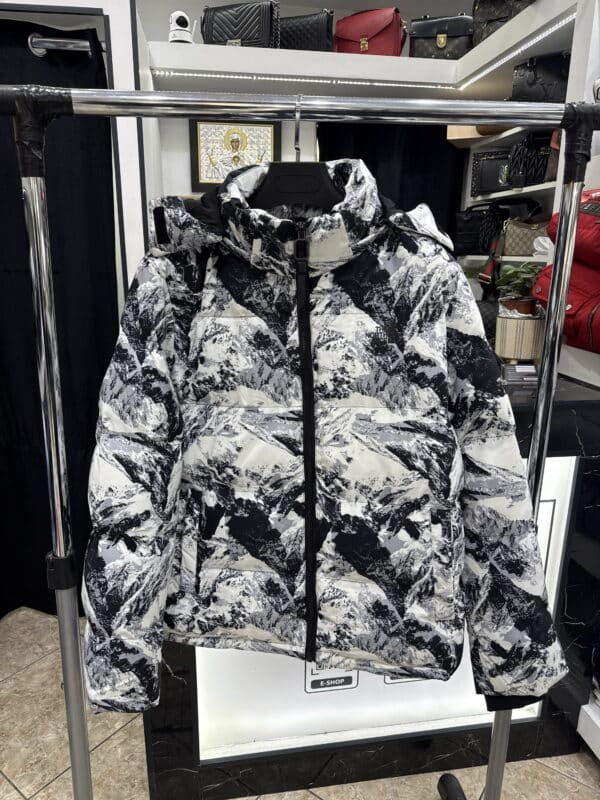 TheNorthFace - White - Army - Special - Image 1